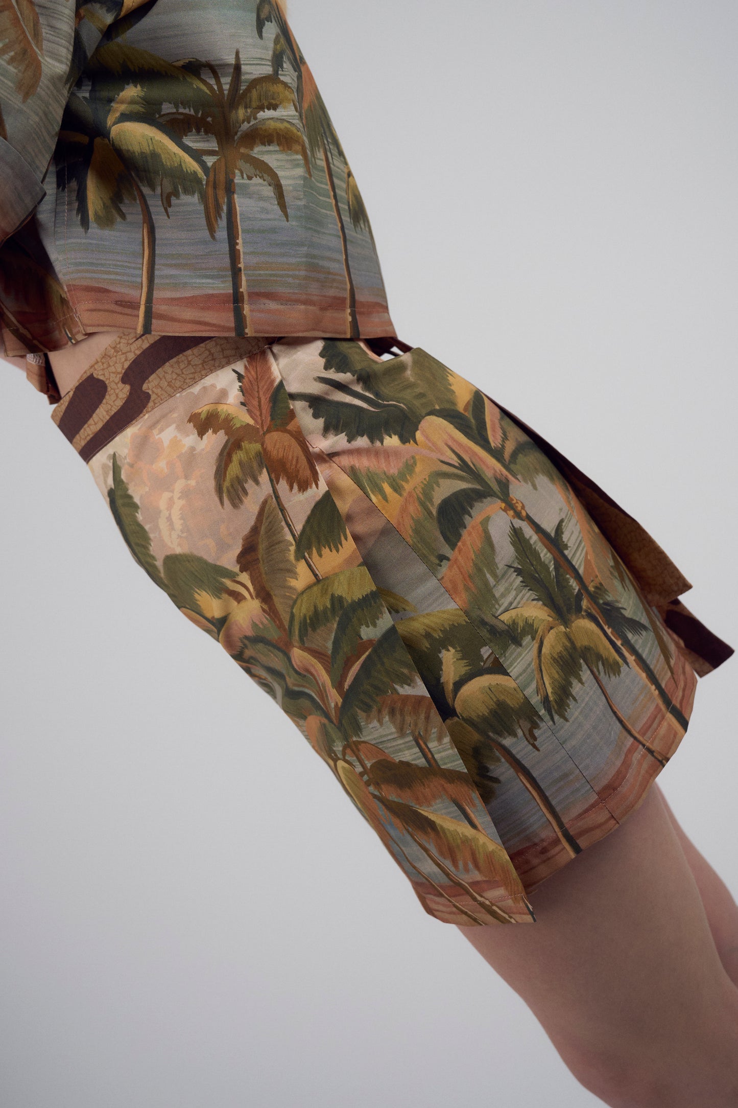 Set Tropical